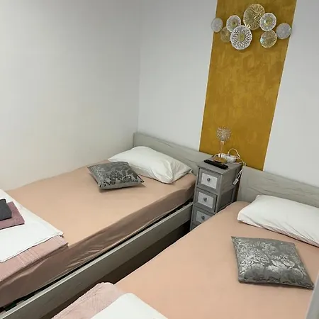 Dalmacija Apartmán *